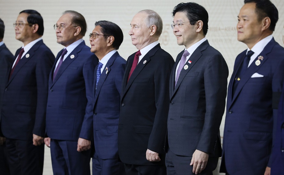 Putin with 12 leaders of ASEAN countries Kazan Russia 18 June 2026