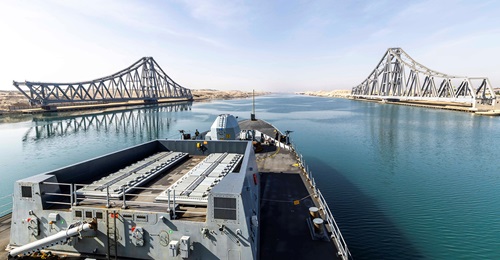 Photograph of Type 45 Destroyer HMS Dragon transiting the Suez Canal