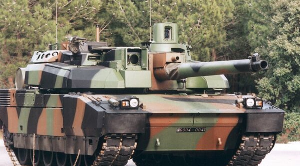 The DGA awarded Nexter the MLU contract for 200 Leclerc MBTs on 1 June.