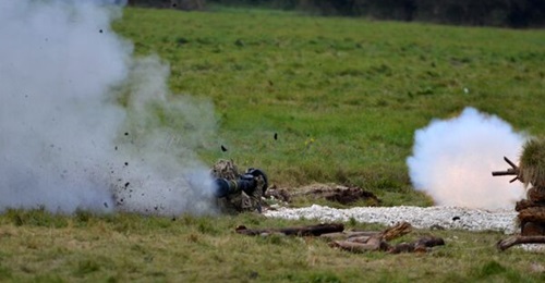 British Army personnel from 3rd UK Division live-firing the NLAW. An unspecified number of these anti-tank weapons have been delivered to Ukraine.