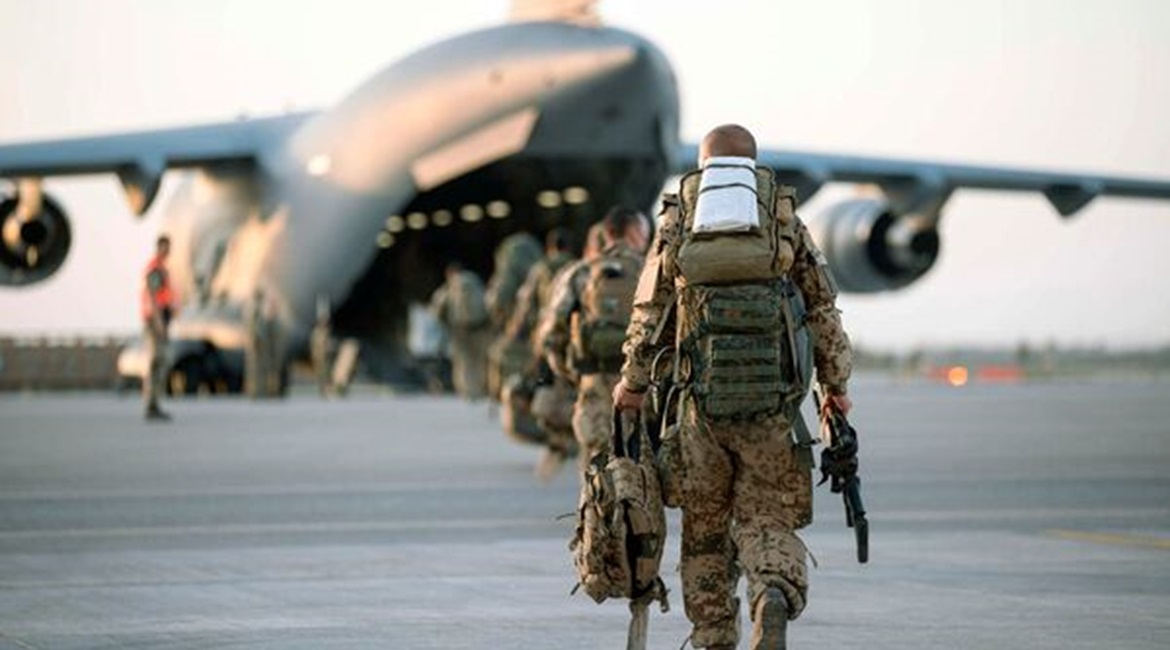 The last German soldiers in Afghanistan boarding an A400M transport aircraft in Mazar-i-Sharif on 29 June as Germany's military completed its withdrawal from the Central Asian country.