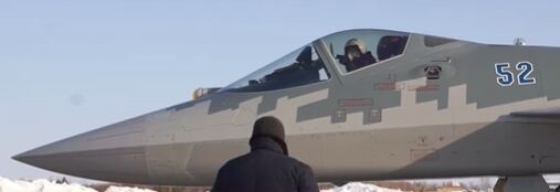 An Su-57 with bort number 52; it is likely to be one of the pair of production aircraft delivered to the VKS in Q4 2021.
