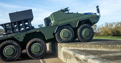A 41 tonne Boxer without a mission module mastered a 1 m vertical step during trials in December 2021.