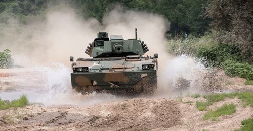 L&T will likely offer the K21-105 light tank to the Indian Army if it partners with Hanwha Defense.