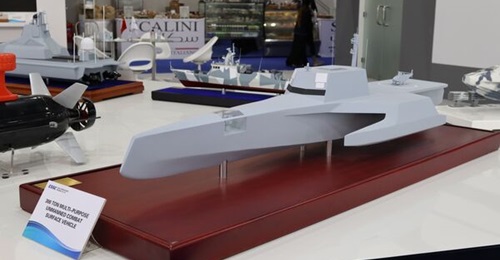 CSSC's new '300-ton' multi-purpose unmanned combat surface vessel, a model of which is pictured above, has a maximum speed of 42 knots and a range of 4,000 nm.