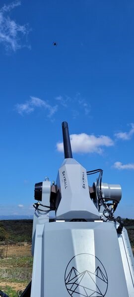 SkyWall Auto autonomous system, capable of capturing a drone by firing a 'drone entangling' net.