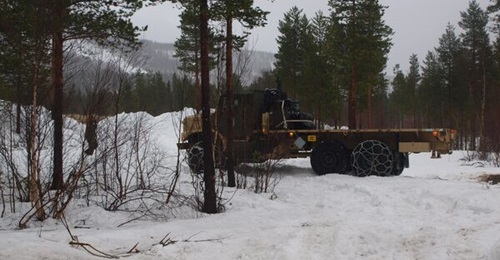 US marines relied on chains on their wheeled vehicles to gain better traction on icy roads during 'Cold Response 2022' in Norway.