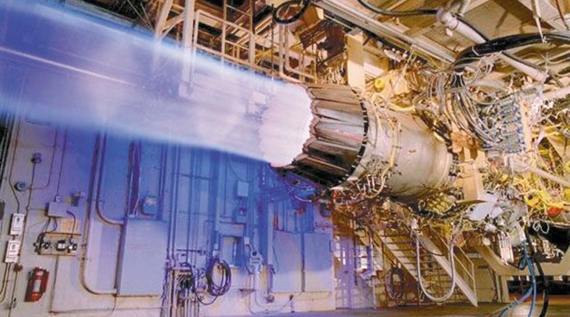 Pratt & Whitney's F135 conventional take-off and landing engine in afterburner on a test stand. The Pentagon is considering F-35 engine alternatives due to the F135's difficult sustainment and an expected need for better propulsion system performance i...