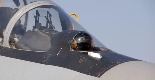 Indian Air Force Sukhoi Su-30 MK1s have old-generation optical locator sensors (OLS). The Indian Ministry of Defence hopes to replace these with ingeniously-built IRST systems.