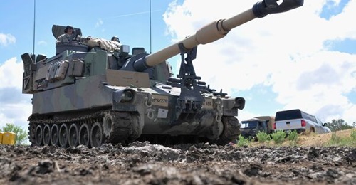 Taiwan's MND said on 2 May that its procurement of M109A6 SPHs (pictured) has been delayed. The US government approved the sale in August 2021.