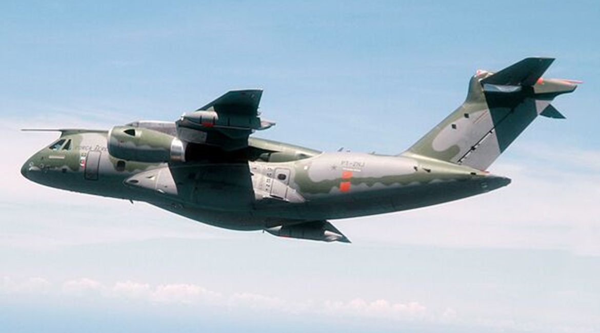 Embraer has announced plans to perform unpaved runway tests with its KC/C-390 Millennium transport aircraft.