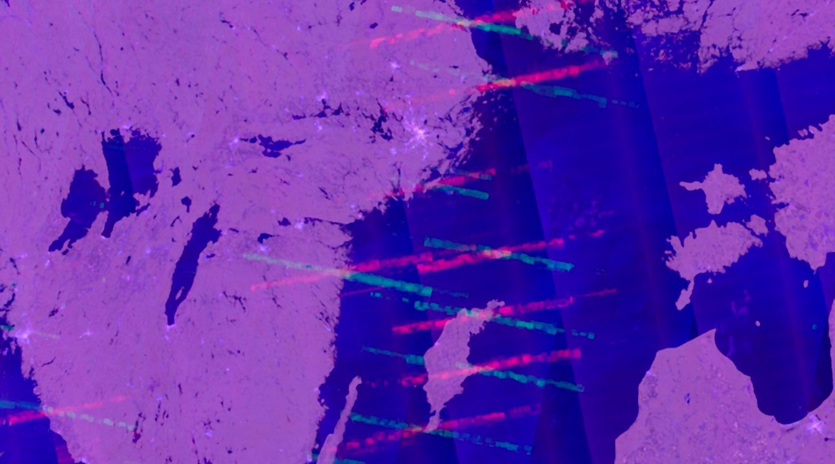 A 22 July 2021 screenshot shows Copernicus Sentinel Imagery manipulated using the Google Earth Engine script, 5 GHz Interference Locator (replaced by C-SAR), with the resulting image showing the Swedish Navy's LCR-2020 coastal surveillance radar sites....