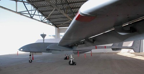 An Israel-supplied Searcher UAV of the Indian Navy on display. The MoD seeks to acquire 40 domestically manufactured UAVs for deployment on warships.