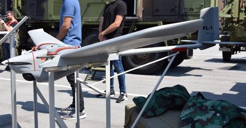 The armed version of the Vrabac UAV displayed at the Military Academy in Belgrade was shown fitted with three grenades under each wing.