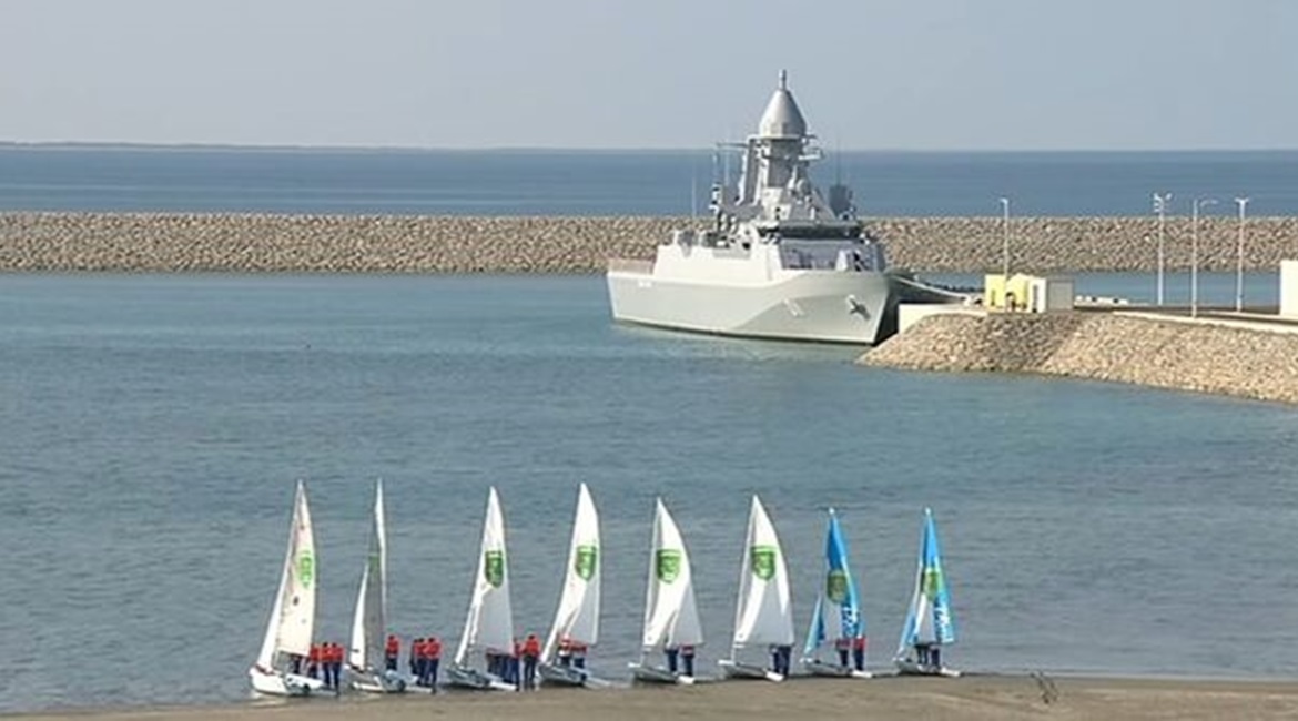 A screengrab from footage released on 11 August by the Altyn Asyr network showing Deniz Han, Turkmenistan's recently commissioned corvette, during a ceremony held at the Turkmenbashi naval base
