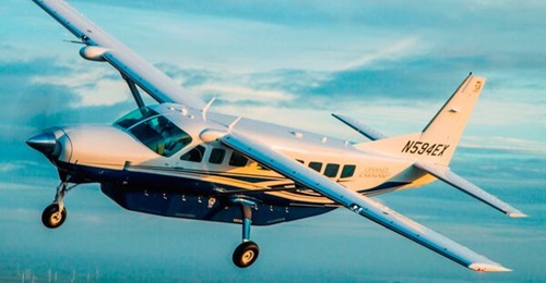 In Dominican Republic service, the C-208B Grand Caravan EX will likely replace a number of light transport aircraft that have been seized from drug-trafficking organisations in recent years and assigned to the air transport squadron.