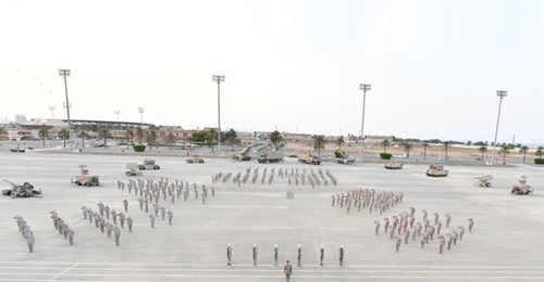 A new mobile radar was displayed at the back of the parade at the Institute of Air Defence Forces in Jeddah on 18 August.