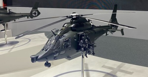 A model of the LUH variant of the LAH helicopter was displayed by KAI at DX Korea 2022.