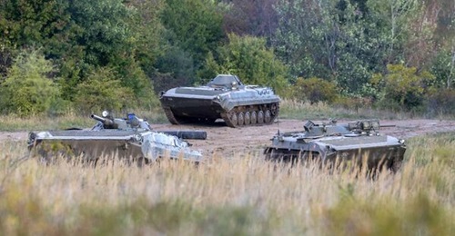The NATO eVA battlegroup in Slovakia was declared combat-ready following exercise 'Strong Cohesion' in Lešt, held from 20 to 22 September, in which Slovak BMP-1 infantry fighting vehicles (pictured) were part of the enemy forces.