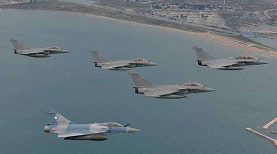Two F4-1 standard Rafale combat aircraft took part in flight trials in April, flying realistic tactical scenarios alongside other French aircraft types.
