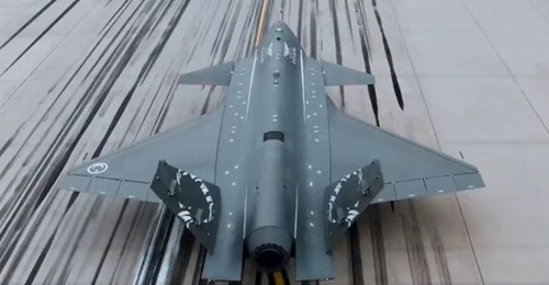 The Baykar Kizilelma 'loyal wingman' prototype conducting taxi and take-off trials ahead of a first flight anticipated in 2023.