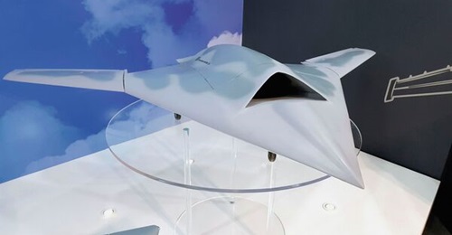 A model of KAI's planned KUS-FC UCAV at the ADEX 2017 defence exhibition in Seoul. The KUS-FC is one of the low-visibility UAV designs currently being developed in South Korea, along with the ADD's Kaori-X stealth demonstrator. The ADD announced on 7 S...