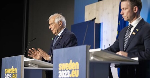 Swedish Defence Minister Pål Jonson (right) and High Representative of the EU for Foreign Affairs and Security Policy Josep Borrell (left) hosted an informal meeting of EU defence ministers in Stockholm on 7-8 March, where a plan for increasing an...