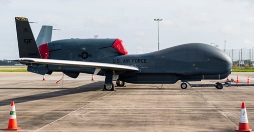 In what is likely a precursor to RQ-4 operations from Singapore, the US Air Force flew a Global Hawk from the 319th Reconnaissance Wing, Grand Forks AFB, North Dakota, to Singapore Changi Airport for the 2022 Singapore Airshow. This photo was taken on ...