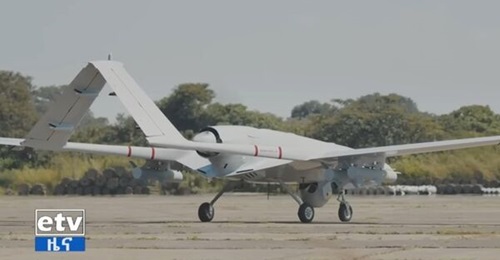 A still of an Ethiopian Bayraktar TB2 with MAM-L guided bombs.