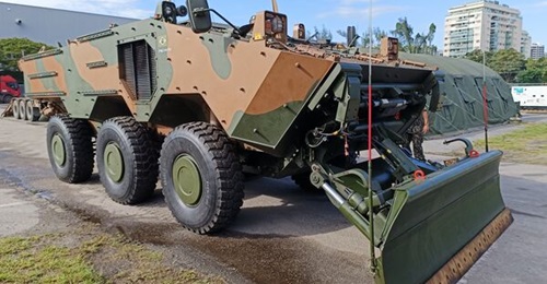 Shown here is the VBE Eng configuration of the VBTP-MSR Guarani.