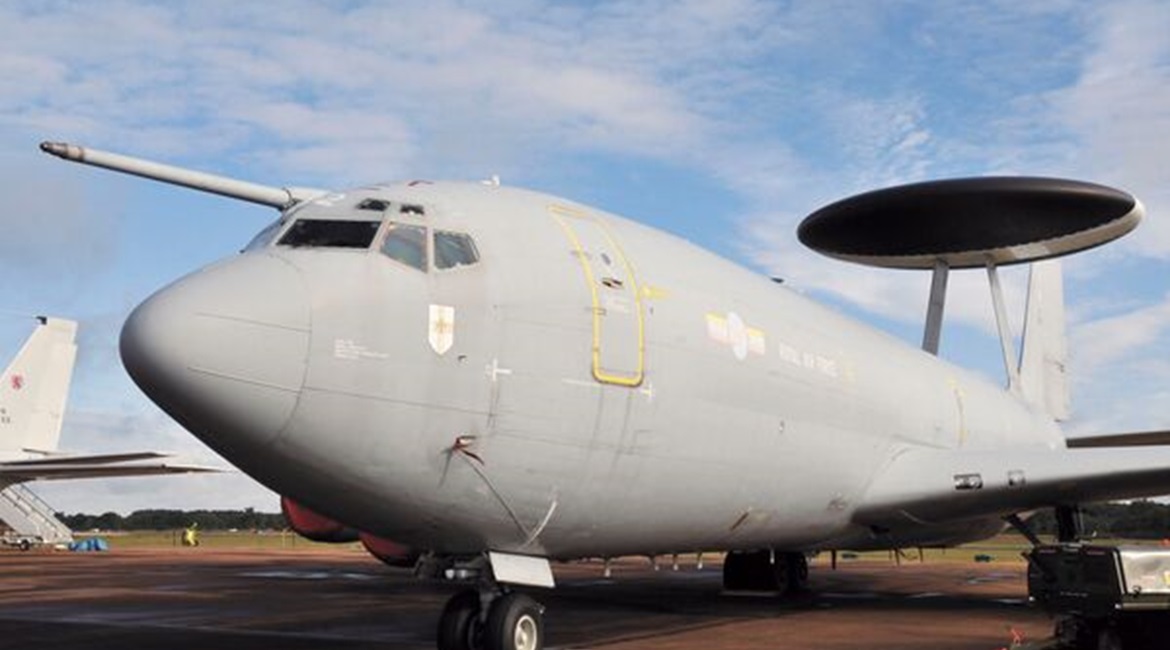 With the UK to shortly retire its remaining E-3D Sentry AEW&C aircraft, one is to be bought by the US Navy to be used as a surrogate trainer for the E-6B.