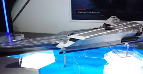 A model of the Ghost Commander concept on display at MADEX 2023. Hanwha Ocean has developed a 5,000-tonne variant of the concept in anticipation of a requirement for such a vessel from the South Korean government.