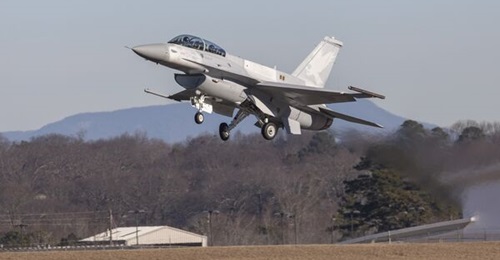 The first F-16 Block 70 seen departing on its maiden flight in January 2022. Lockheed Martin's Polish subsidiary, PZL Mielec, has recently begun production of subassemblies as the company looks to clear the international backlog of orders.