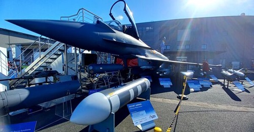 A mock-up of the Eurofighter EK, featuring a generic escort jammer pod, was showcased at the ILA Berlin Air Show in 2022.