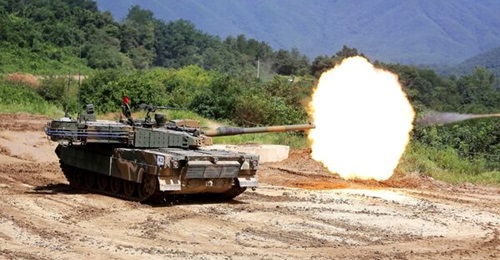 South Korea's DAPA is planning to equip the fourth production batch of the K2 MBTs with transmission developed by local firm SNT Dynamics. An example of the K2 MBT is pictured above.