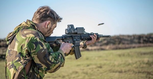 Smart Shooter's SMASH weapon sight uses ballistically calculated coincident shot release to significantly increase the hit rate against micro and mini UASs.