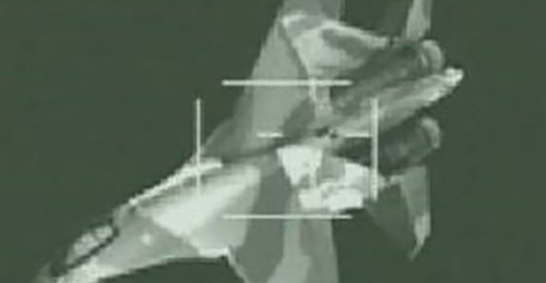 A Russian Sukhoi Su-35 fighter caught in the cross-hairs of a French Rafale over the Syria-Iraq border on 6 July.