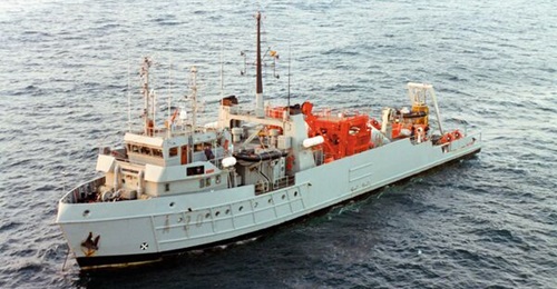 The new BAM-IS is intended to replace the Spanish Navy's ageing salvage and rescue ship 
        
         (pictured).