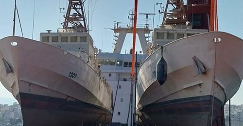The first two of four ex-USCG Island-class cutters, ex-
        
         and ex-
        
        , have been delivered to Greece.