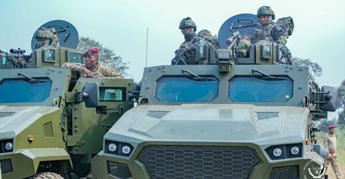 Republican Guard soldiers with Calidus MCAV-20 armoured vehicles.