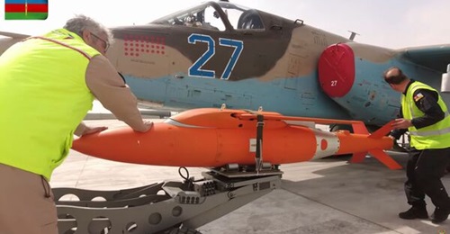 An Azerbaijani Su-25 is loaded with a glide bomb during Exercise 'Anatolian Eagle' held at Turkey's Konya Air Base.