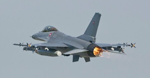 Denmark has begun training Ukrainian pilots on its F-16s, ahead of transferring the aircraft to the embattled country.