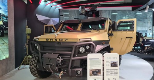 The Vihor 4×4 is an 8 tonne protected mobility vehicle that is designed to provide a platform for multiple functions, such as an armoured personnel carrier or a self-propelled mortar system.