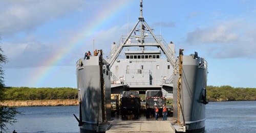 The US Army Frank S Besson (LSV 1)-class logistics support vessel 
        
         (LSV-4) approaches a slip at Waipio Point, Hawaii, on 3 June 2017.