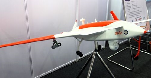 A scale model of the ADE Archer (SRUAV-W) pictured at ADMS 2023.