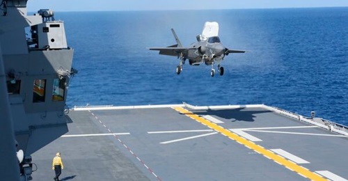 One of the two USMC F-35Bs that conducted take-offs and landings on 3 October from JS 
        
        , which is being converted into a fully-fledged aircraft carrier.