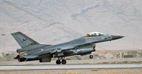 The Netherlands is to provide Ukraine with 24 surplus F-16s.