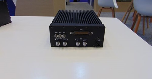 Savronik's latest high-speed SDR at the DIMDEX 2024 show in Doha. The system is designed to transmit real-time ISR information from aerial platforms to a dedicated ground station.