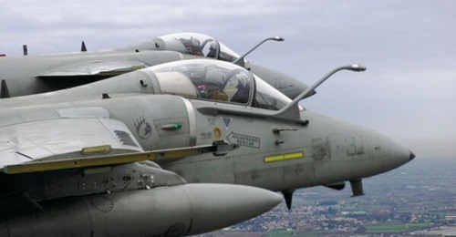The Italian Air Force retired the last of its AMX combat aircraft on 5 April.