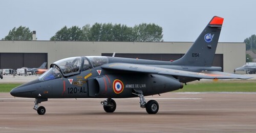 With France having an approaching requirement to replace its Alpha Jets, the country has touted the possibility of a joint modular solution with Spain and the UK.